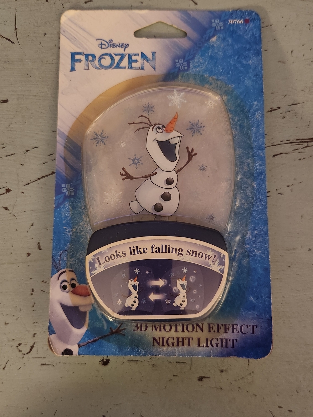 Disney Frozen Olaf 3D Motion Effect Night Light - White/Blue